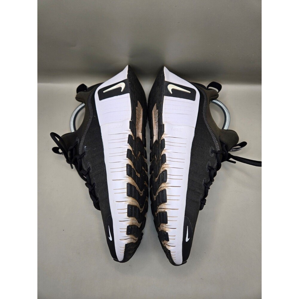 Nike Free Metcon 6 Shoes Women's 8 Black White Cross Training Athletic Sneakers - Picture 6 of 8